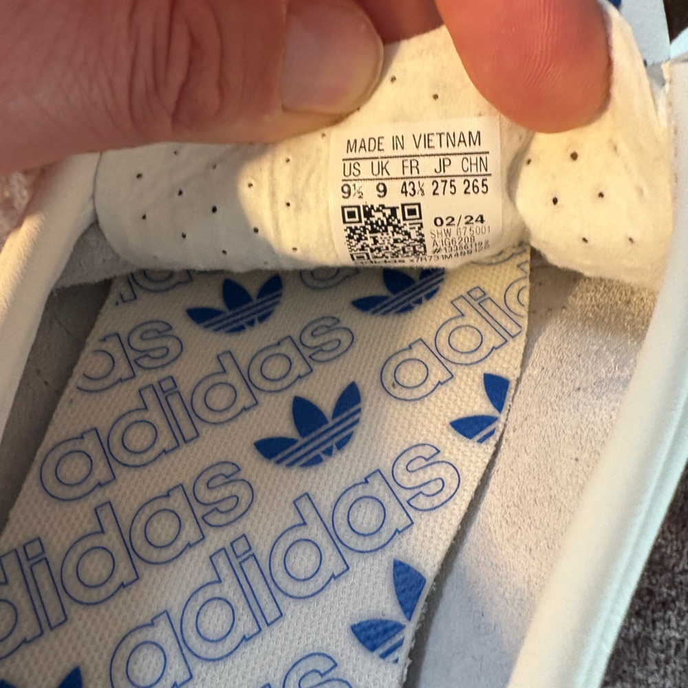Adidas Men’s size 9.5 Spezial 3 Stripe shoes Leather Blue/White New WO Tags! - Picture 9 of 10